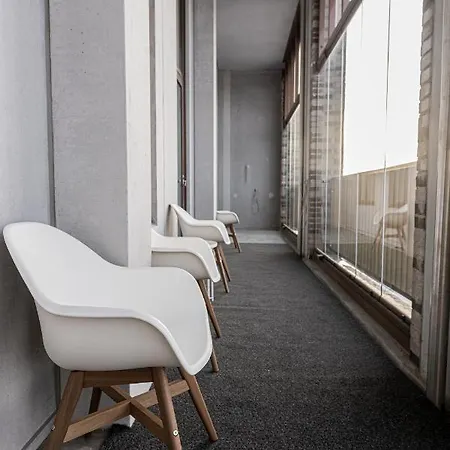 Apartment Sleepwell Malaga With Private Sauna And Parking *