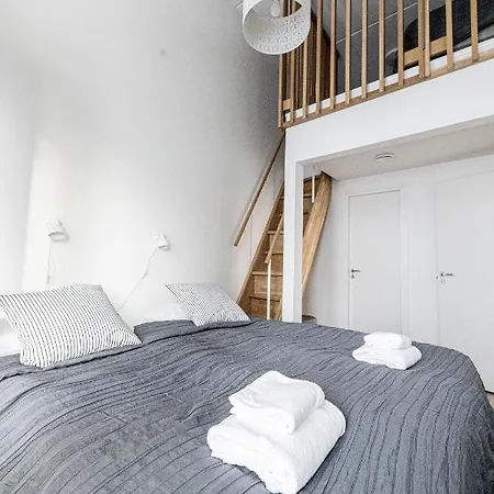 Sleepwell Malaga With Private Sauna And Parking *